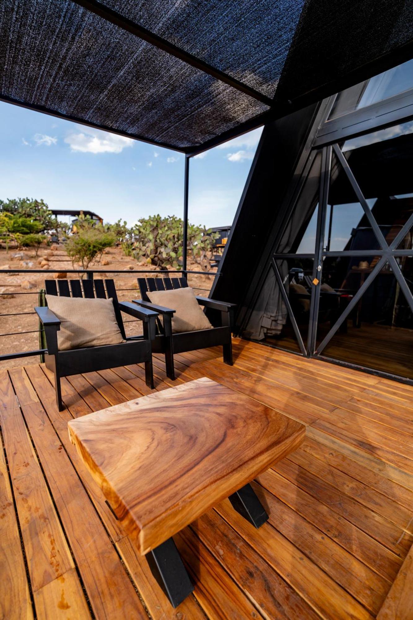 Hotel Coyote Alcocer المظهر الخارجي الصورة